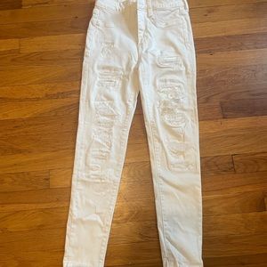 White ripped stretchy jeans high rise